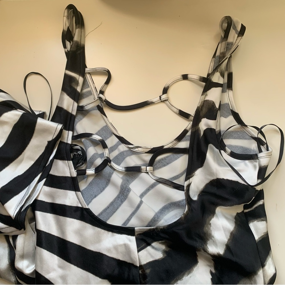 ZEBRA BODYCON MAXI DRESS